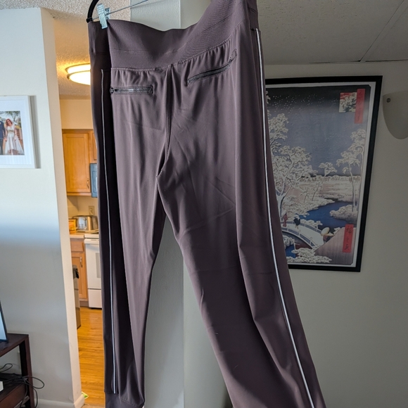 Like New Athleta Striped Joggers!! - Picture 3 of 4